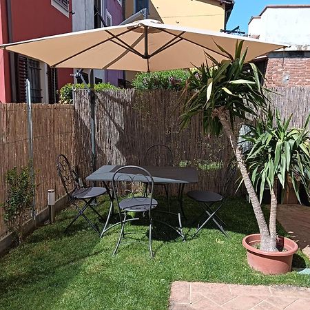 Casa Vacanze Rustico Di Corte Capannori Dış mekan fotoğraf